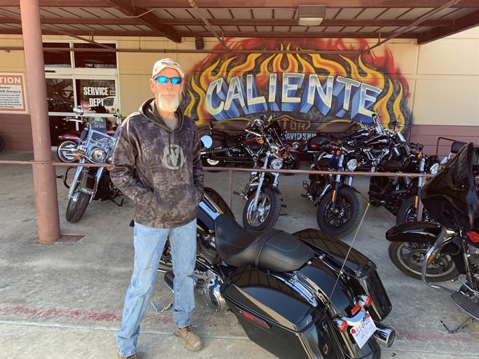 Caliente Harley tweet media