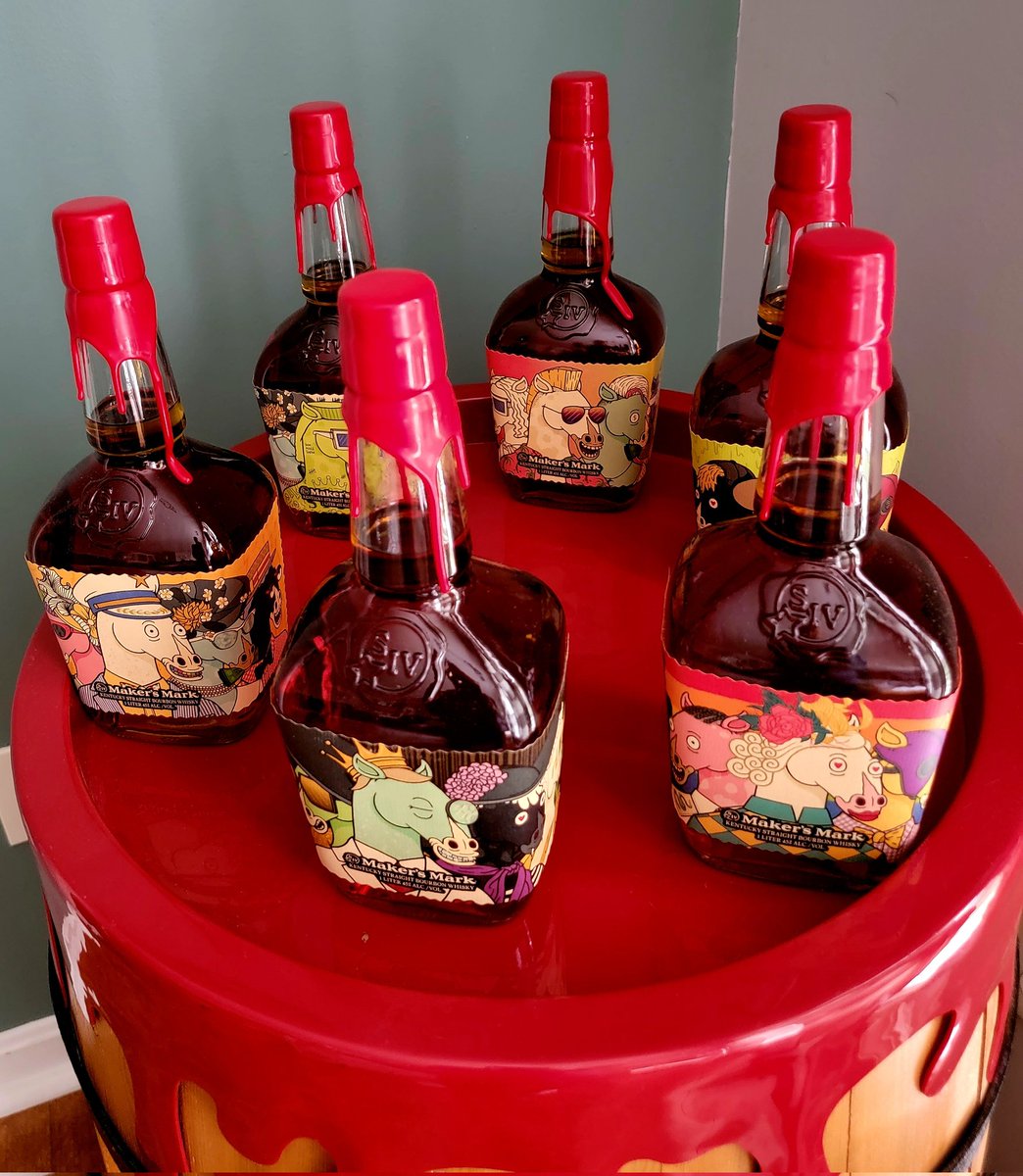 B_Rodgers77's tweet photo. Finally got the @partyhorses @MakersMark set out on display! https://t.co/gHbRrMHmir