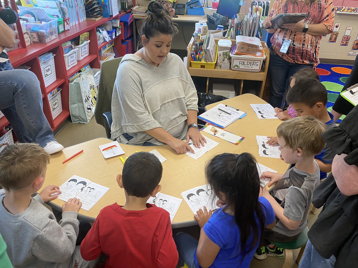 ginatjones1's tweet photo. Crossville Elem Kinder Lesson Study…high expectations + scaffolding/support + planning for LOTS of practice opportunities = SUCCESS for all Ss!!!! @DeKalbCoSchools @Alabama_Reading @AlabamaAchieves https://t.co/8UBaLybnEt
