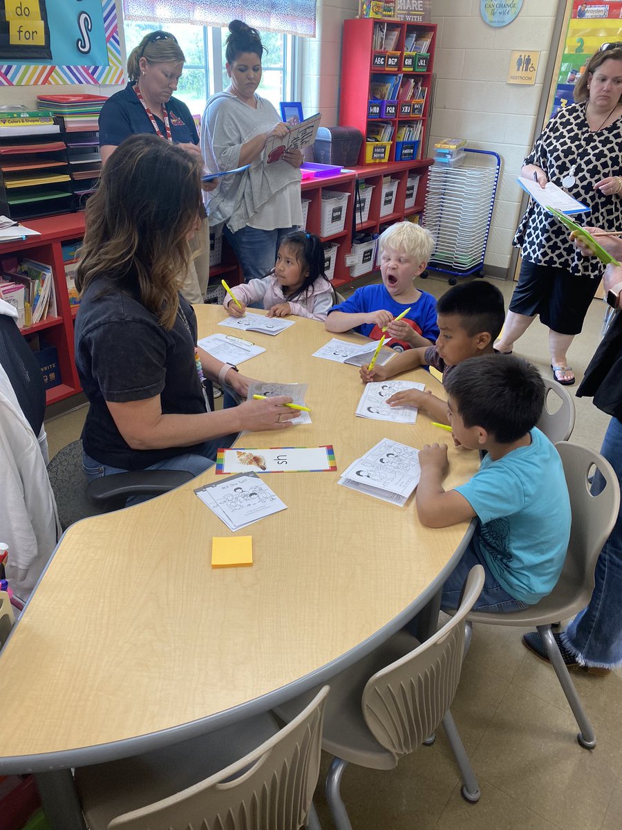 ginatjones1's tweet photo. Crossville Elem Kinder Lesson Study…high expectations + scaffolding/support + planning for LOTS of practice opportunities = SUCCESS for all Ss!!!! @DeKalbCoSchools @Alabama_Reading @AlabamaAchieves https://t.co/8UBaLybnEt