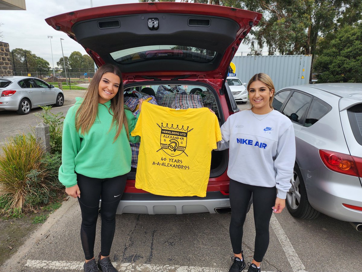 RMFAus's tweet photo. Thanks to Katarina, Eleni and crew at @heidelbergunitedfc for a wonderful donation of gear. #RMFstars https://t.co/ysKdbZoRRB