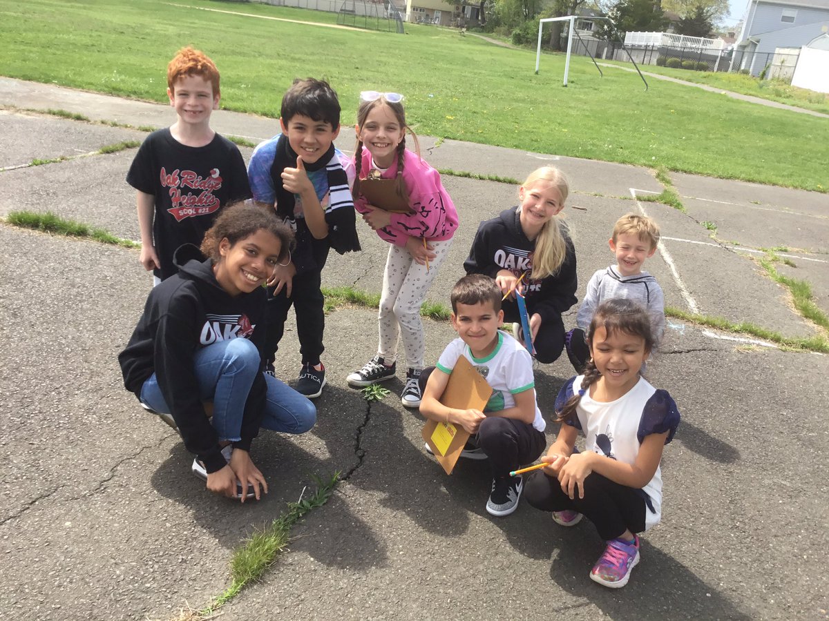 FeehanORH21's tweet photo. Celebrating Inclusiveness and Earth Day with our Buddy Class…First, a read aloud of “You Are Enough,” and then a Nature Scavenger Hunt!🌎 @ORHEagles21 @MrsMWright21 #WeHelpChildren #makingitfun https://t.co/Us92H1xt0i