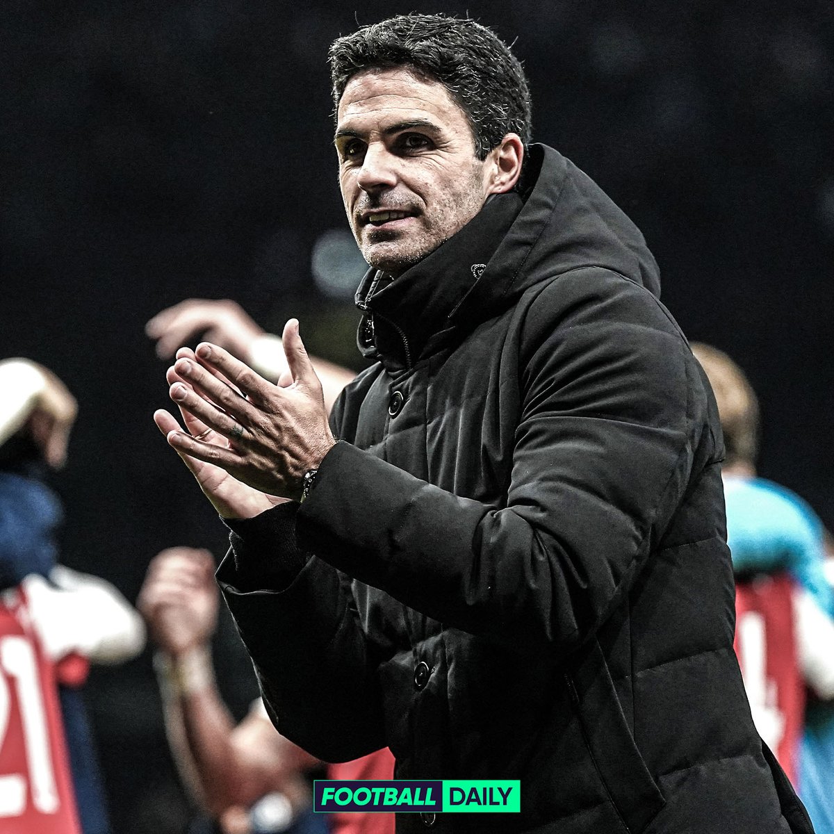 footballdaily's tweet photo. Arsenal will finish above Tottenham in the Premier League for the first time since the 2015/16 season. 

St Totteringhams Day 𝙍𝙀𝙏𝙐𝙍𝙉𝙎. 🔴 https://t.co/HxYbGAbsLr