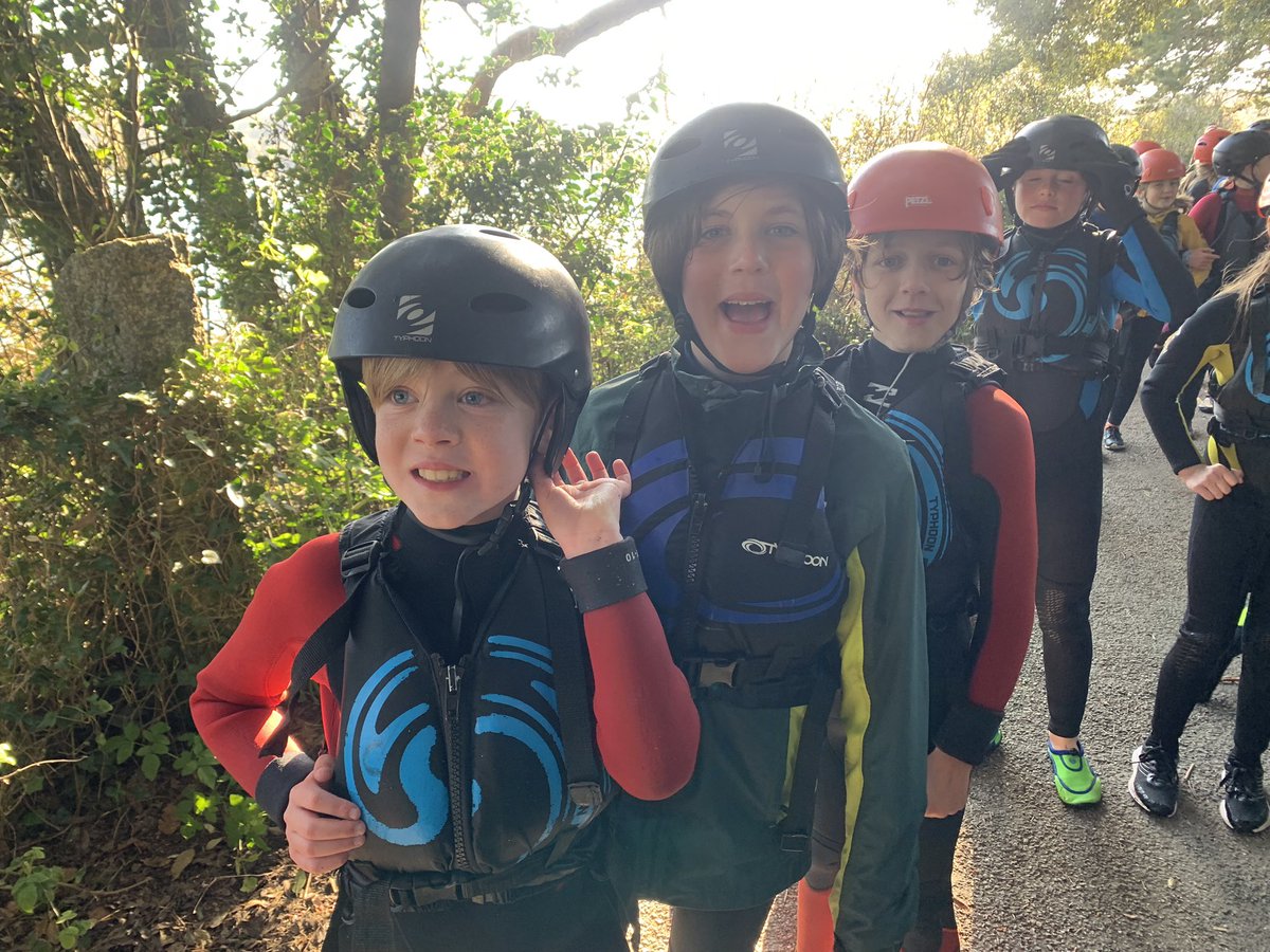 ConstantineSch2's tweet photo. Fantastic fun and lots of adventures on the Helford River for our sailing club that started this week @HelfordRiverChildrensSailingTrust @HelfordRSC @Kernow_Learning https://t.co/AkkWN3a6Cv