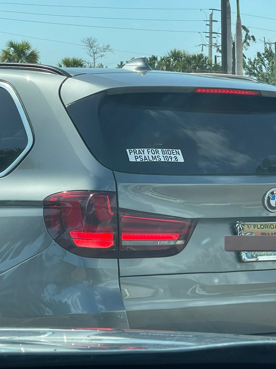 ByronDonalds's tweet photo. Spotted in Southwest Florida, I love where I live and represent! 😂

“May his days be few; may another take his office!”
Psalm 109:8 ESV https://t.co/349cKBr6NZ