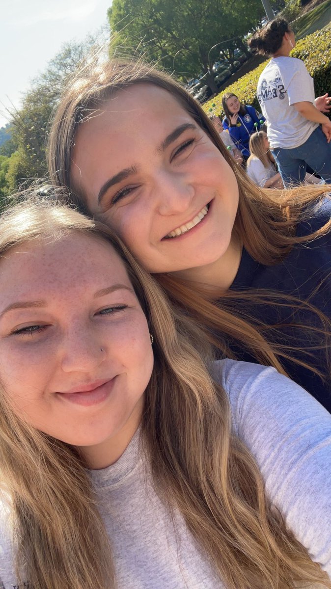 MsBechtold1's tweet photo. Yesterday was STEAM DAY at Samford! We had such a great time creating and doing fun activities with the students to help them learn more about space!! https://t.co/dAxDIAw26u
