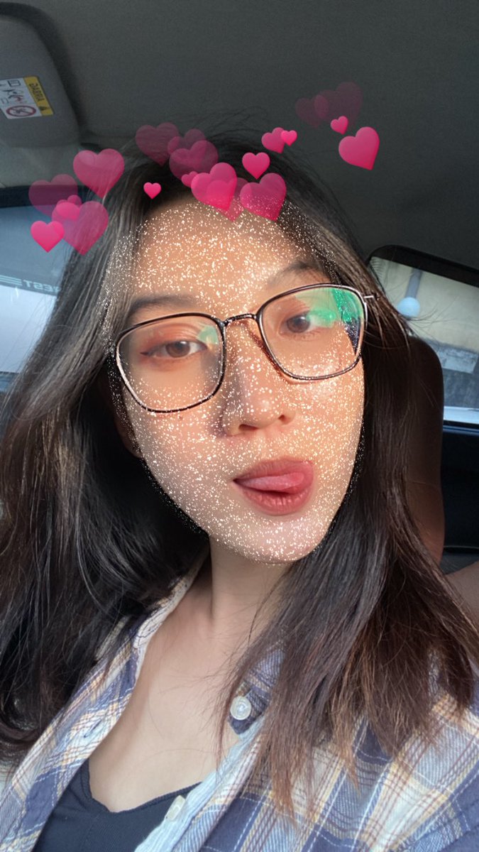 ElizabethOrii's tweet photo. 😝 https://t.co/Sbiuw2pxdp