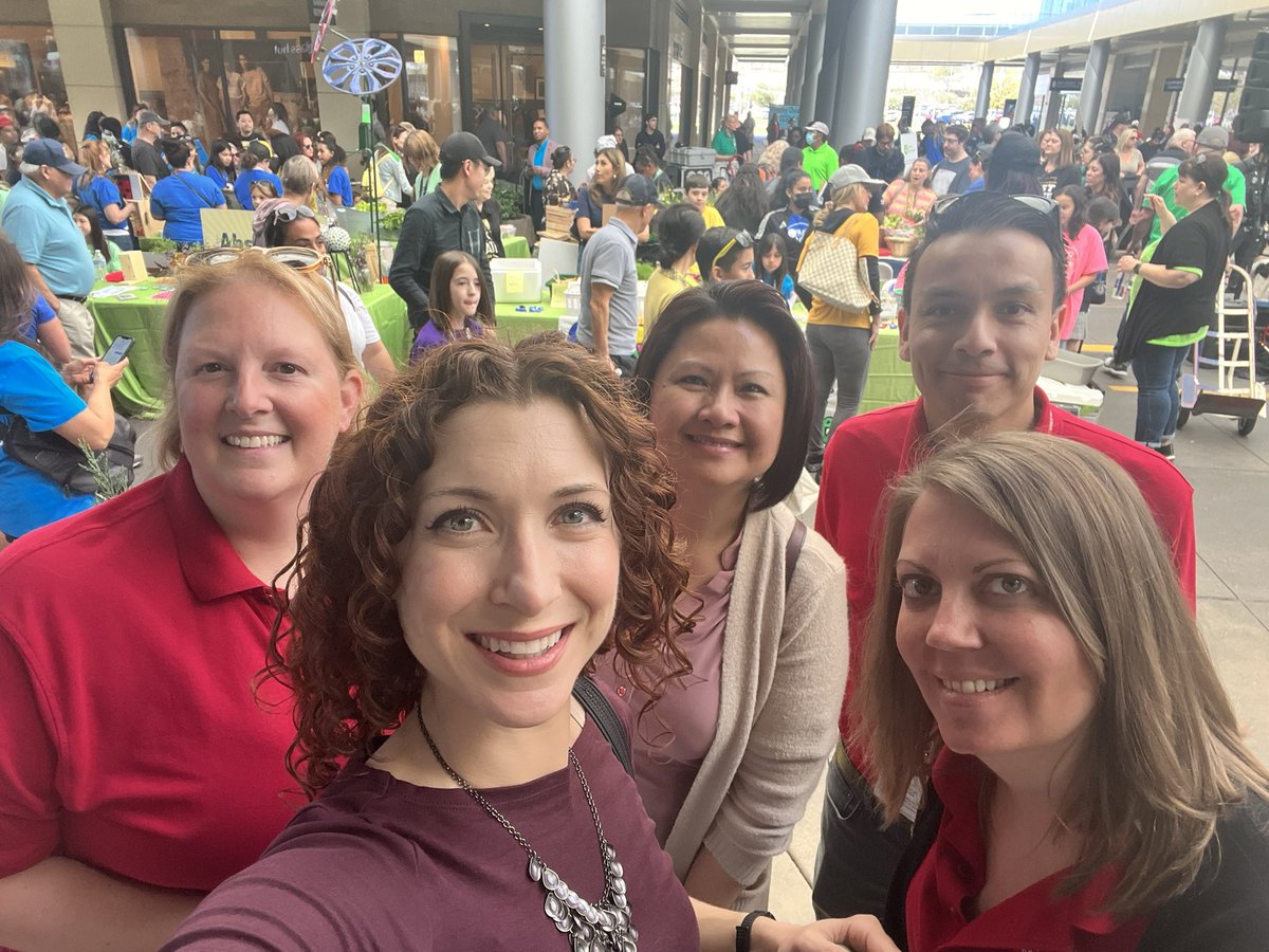 Elizabeth Callahan tweet media