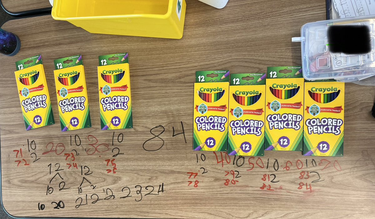 sueh_k's tweet image. Counting Friday fun 🤹🏻♀️🧮 Sealed packages and nudging students to think beyond just cting them as single items, also pondering the question..can you still ct by 10s if y strt @ 11? 🤯
You may not open the package! 🚫#choralcounting #countingcollections #cgi #firstgrademath