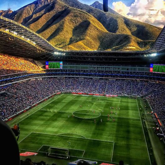 ufcfooty's tweet image. The 16 stadiums that will host the World Cup in 2026 🇺🇸🇲🇽🇨🇦

Will you be going? 👇