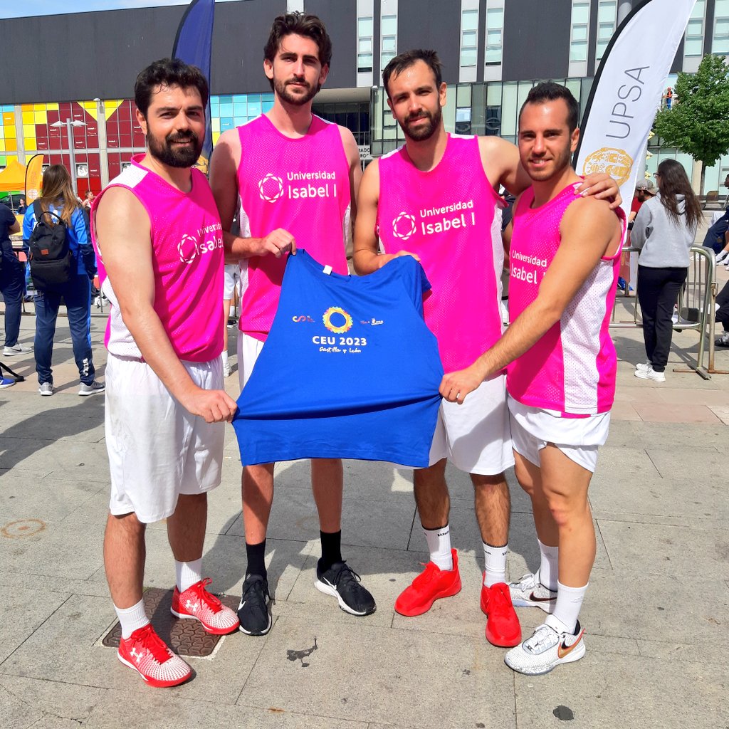 ui1DeporteSalud's tweet photo. 🏀 Grandisima experiencia de nuestro equipo en el #CEU3x3 organizado por @upsa dentro del programa de @deportegob. Enhorabuena y gracias por vuestro trabajo y esfuerzo. 👏🏻👏🏻👏🏻
Caímos contra los subcampeones @UCV_svm en cuartos de final. https://t.co/GmbXTxKDuw