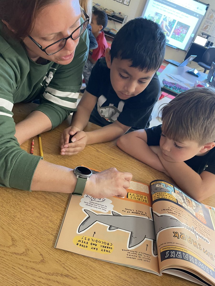 Mrs. Kelley Freedom Elem tweet media