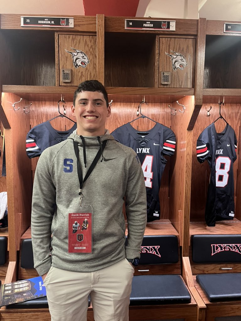 HankParrish's tweet photo. Had a great experience visiting at Rhodes College today. Thank you to @coachrichduncan and @CoachATChau for the hospitality.

@CoachBeck_PTF @PTFAthletics @PTFFootball @YgbFootball https://t.co/J8w1pAPScf