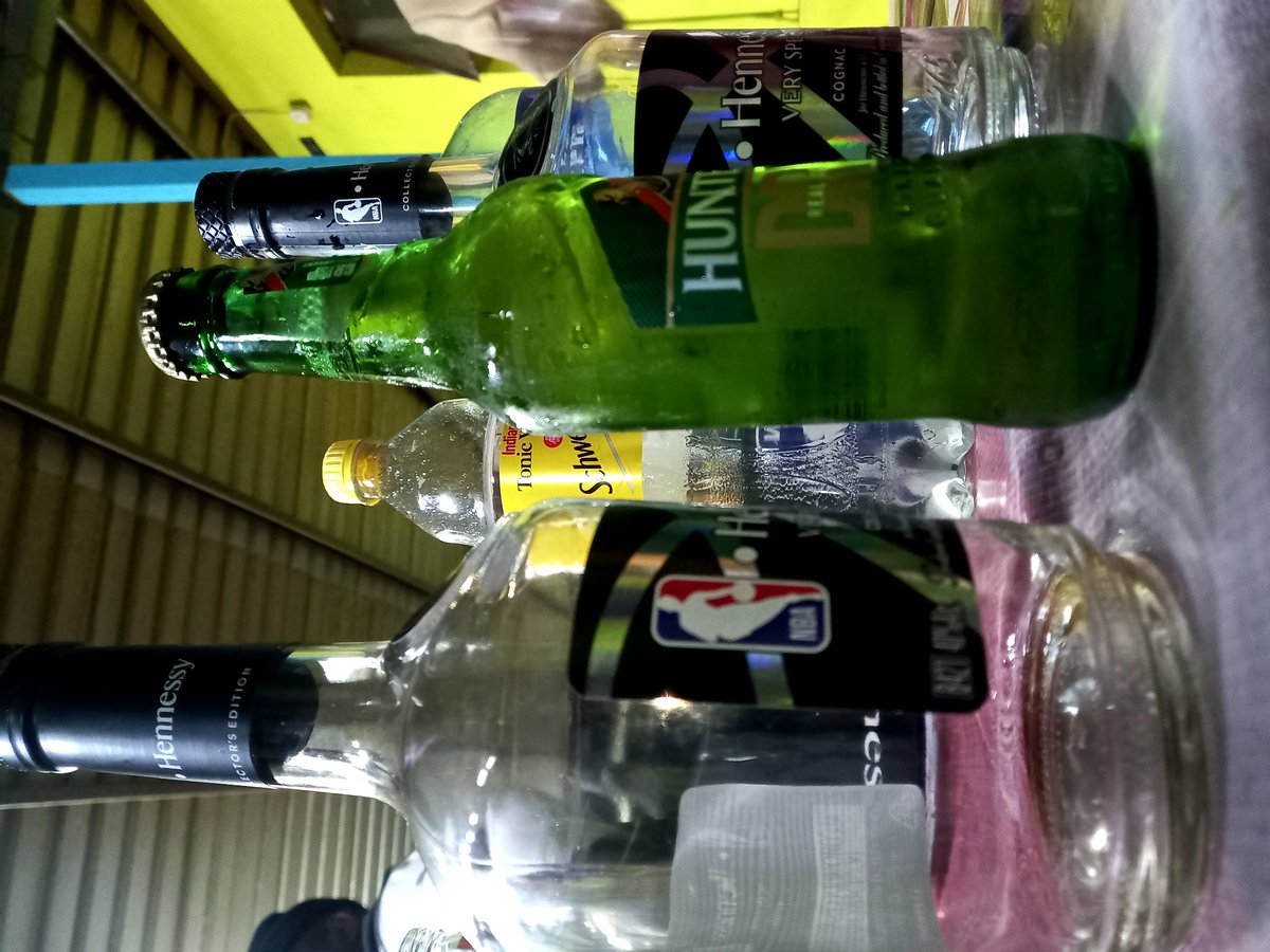 Phakama <a href="/hunterscider/">Hunter's Cider</a> ixesha lakho lifikile mntakwethu 🙌