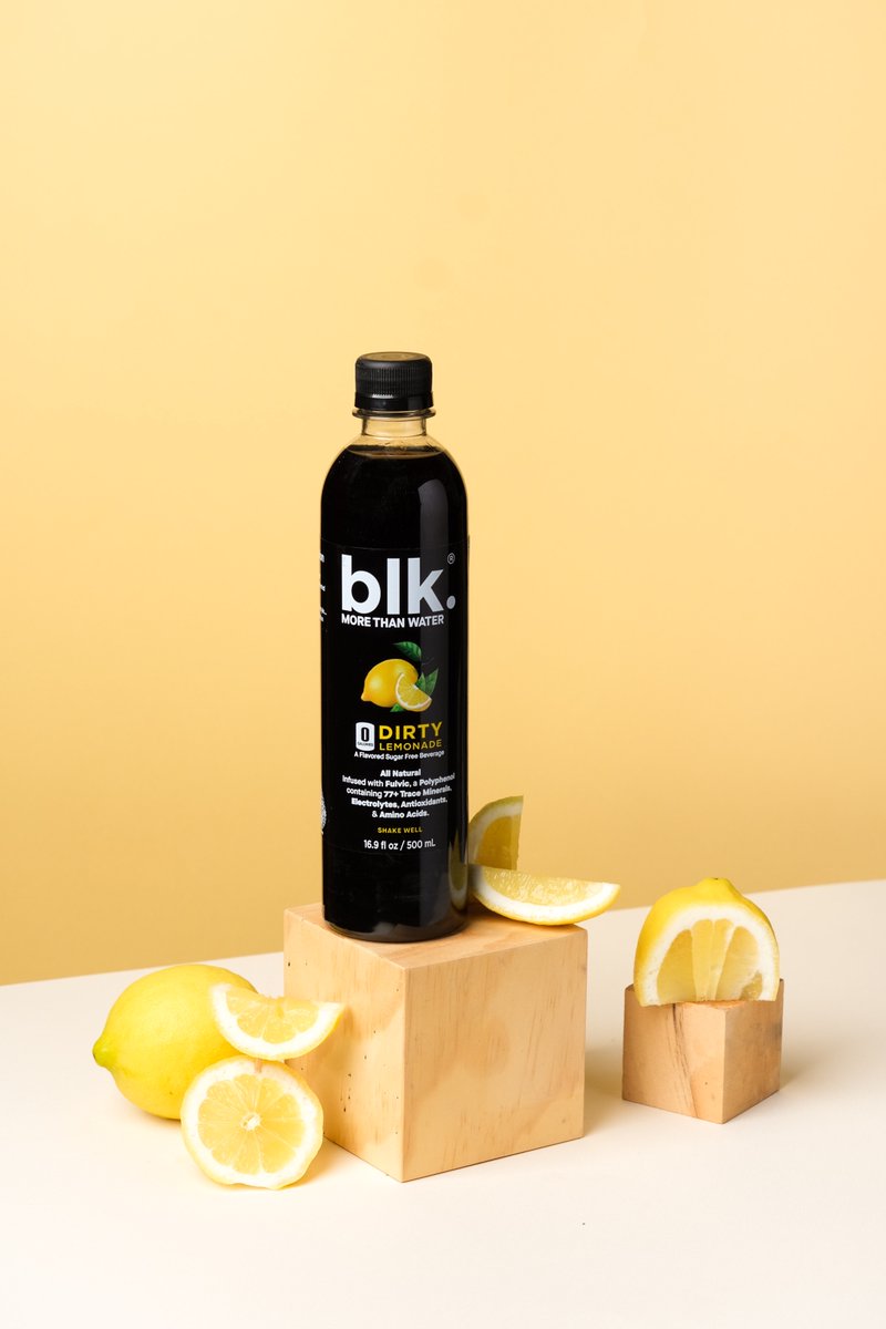 blkbeverages's tweet image. Don't let the color fool you...this blk. dirty lemonade is refreshing and delicious! 🍋💦
#flavoredwater #stayhydrated #blkwater