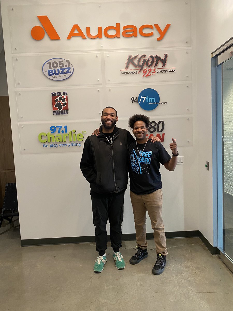 Dwindeezy's tweet image. Dope #TechNow event today with @Audacy! Blessed us with a private acoustic show too 🙏🏾 Looking forward to tomorrow’s date with @Intel for our birthday and #EarthDay