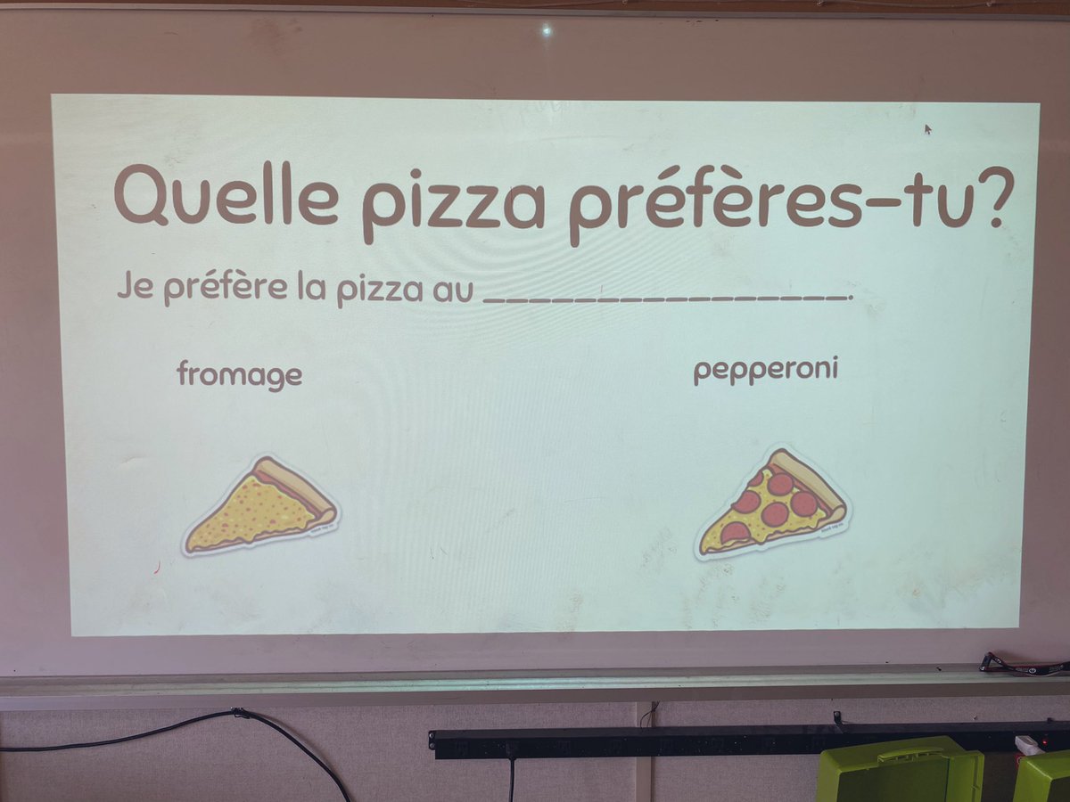 MmeCarsonN's tweet photo. For fun Friday today, we ordered pizza from each other in French and we enjoyed a refreshing glass of lemonade with it! @HolyTrinityOCSB @ocsbBonjour https://t.co/3RqUJscHgR