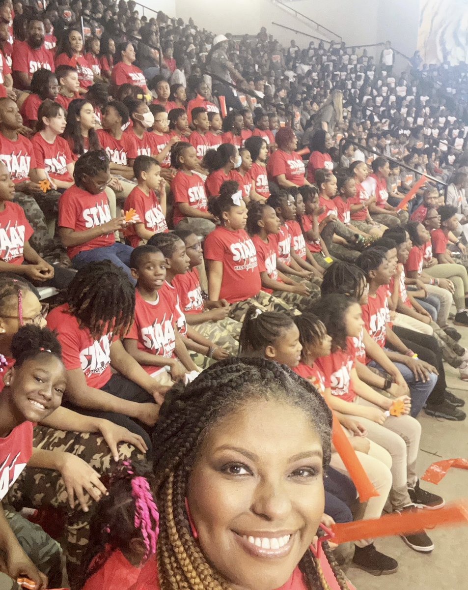 totstevenson's tweet image. Another STAAR Pep Rally is in the books. Our students are RED-y‼️ #itsgrowtime #becausekids @BLELancaster