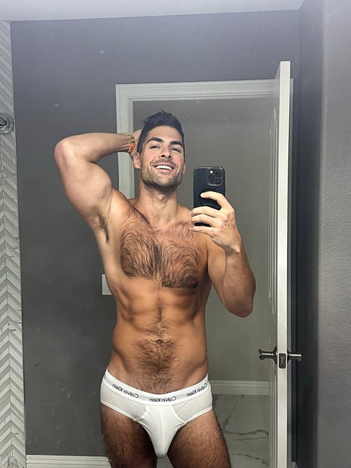 Just smile❤️😁 RT : if i made you smile❤️😁 https://t.co/wEuniInfQz