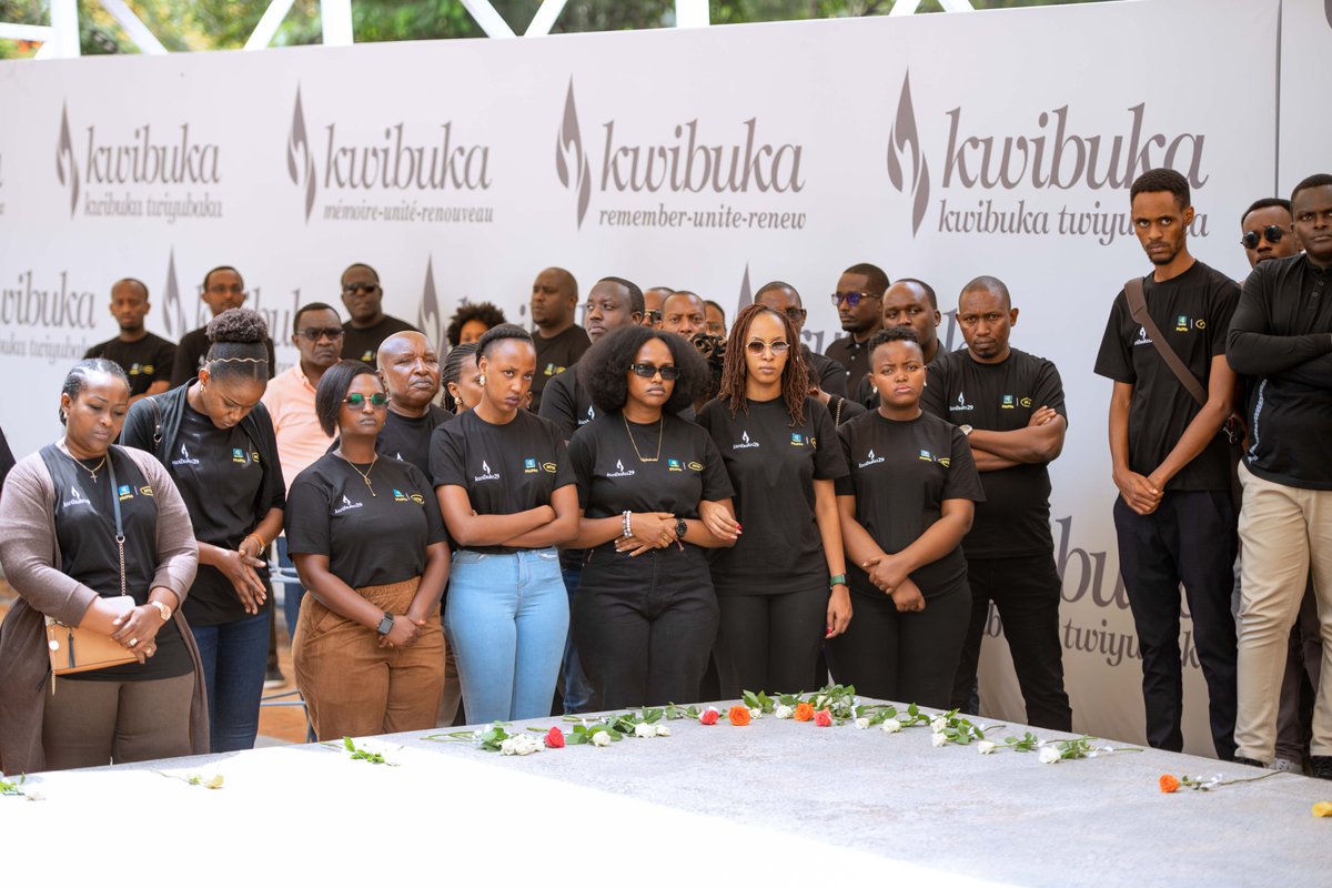 Kigali_Memorial's tweet photo. The Management and staff @MTNRwanda paid respects to the victims of the Genocide against the Tutsi. #Kwibuka29 https://t.co/DtAx9ZgvI0