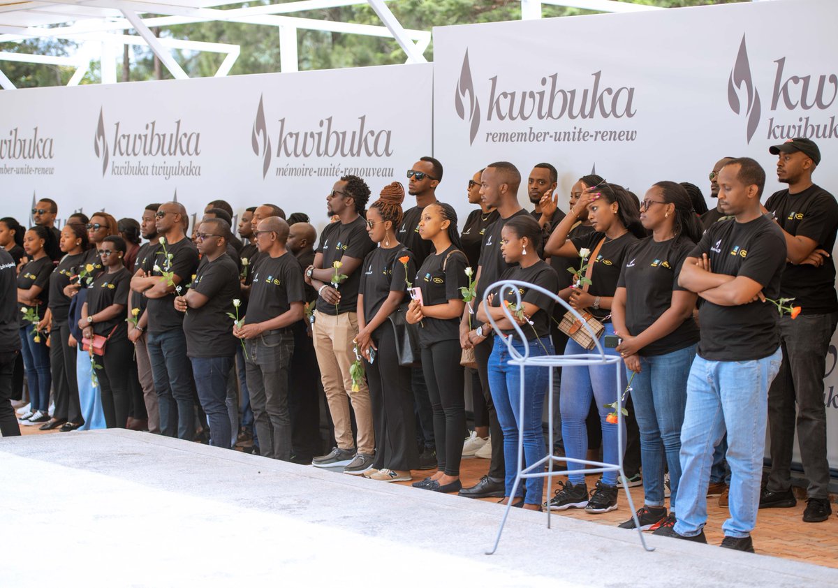 Kigali_Memorial's tweet photo. The Management and staff @MTNRwanda paid respects to the victims of the Genocide against the Tutsi. #Kwibuka29 https://t.co/DtAx9ZgvI0
