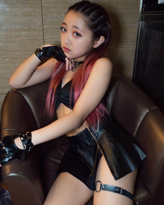 Twitterのコスプレ画像2