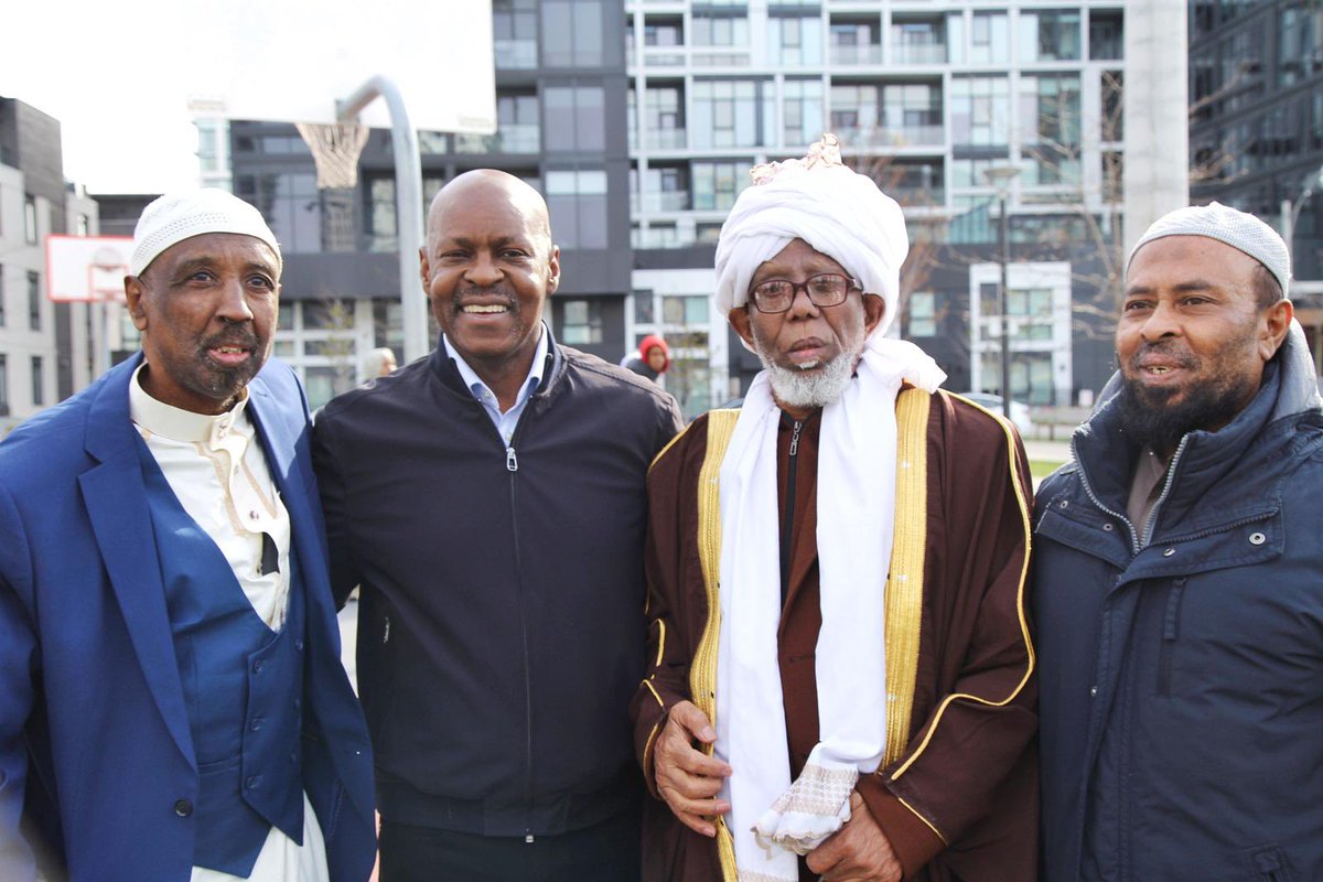 marksaunders_TO's tweet photo. We had a great day celebrating Eid at Regent Park and the MAC Eid Al-Fitr Prayer at the Better Living Centre! https://t.co/USHX23hoRT