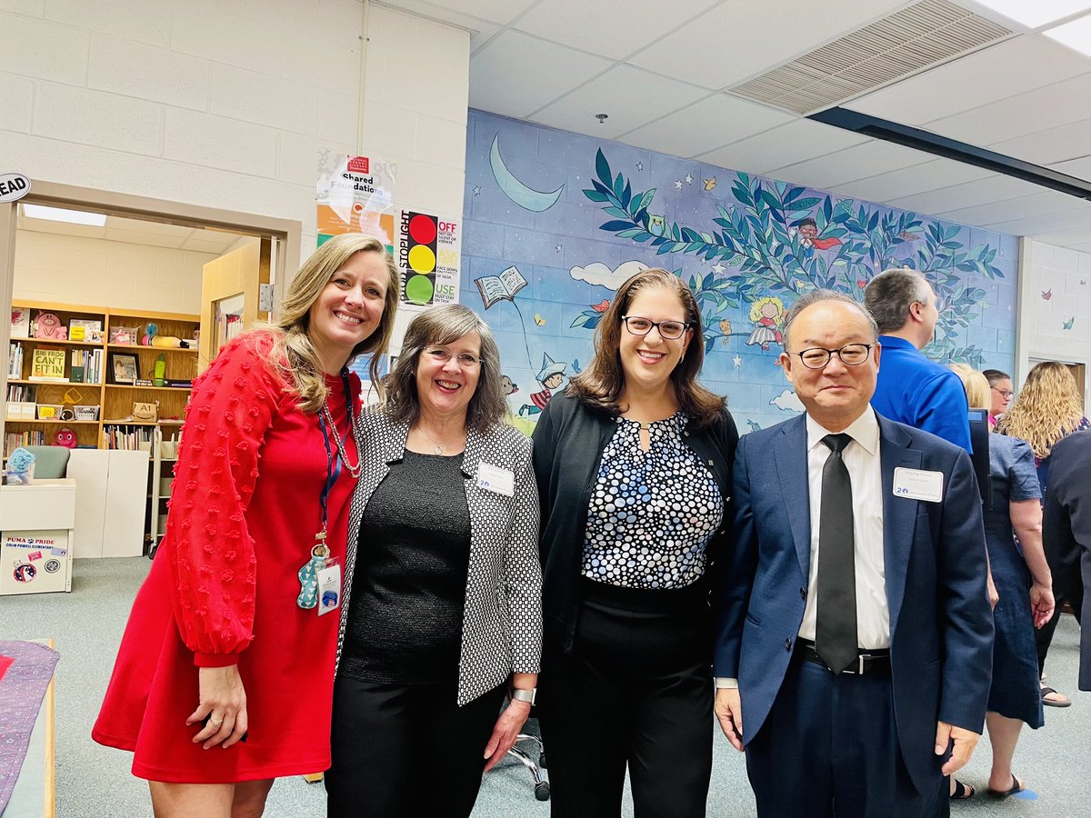 colinpowelles's tweet photo. Thank you to everyone who helped us celebrate our 20th anniversary yesterday!  @Region4FCPS @fcpsnews @FCPSSupt @stella_pekarsky @SullySupervisor https://t.co/99Swa5xmXF