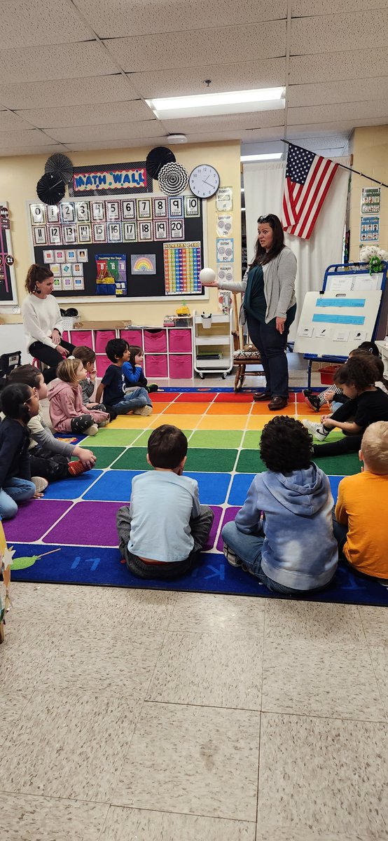 Pinball engineers in Mrs. Campbell's kindergarten class. Thank you Mrs. Tino for making science fun! <a href="/NASHUASCHOOLS/">NashuaSchools</a> #onenashua