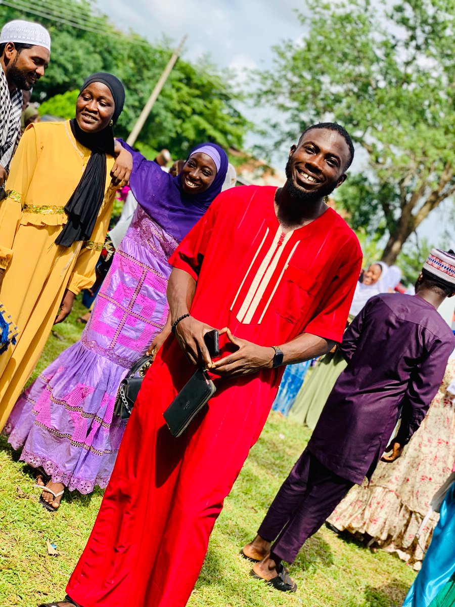 Adebliss1's tweet photo. Eid Mubarak #OAUTwitter #EidMubarak #eidoutfit https://t.co/i4z9xw2B0R