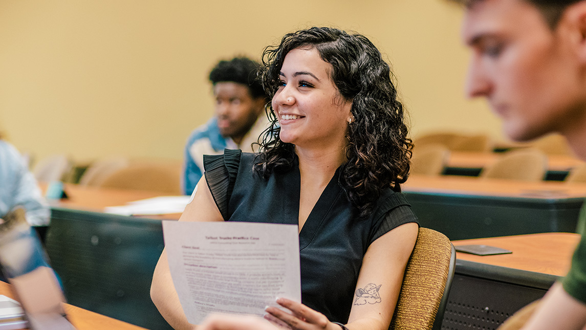 UNCG’s Leadership Challenge gives students the opportunity to lead from wherever they are – offering them a chance to grow their leadership skills and give back to the community.

Learn more: uncg.edu/news/creating-…
#UNCGWay <a href="/UNCG_OLCE/">UNCG-Leadership & Civic Engagement</a>