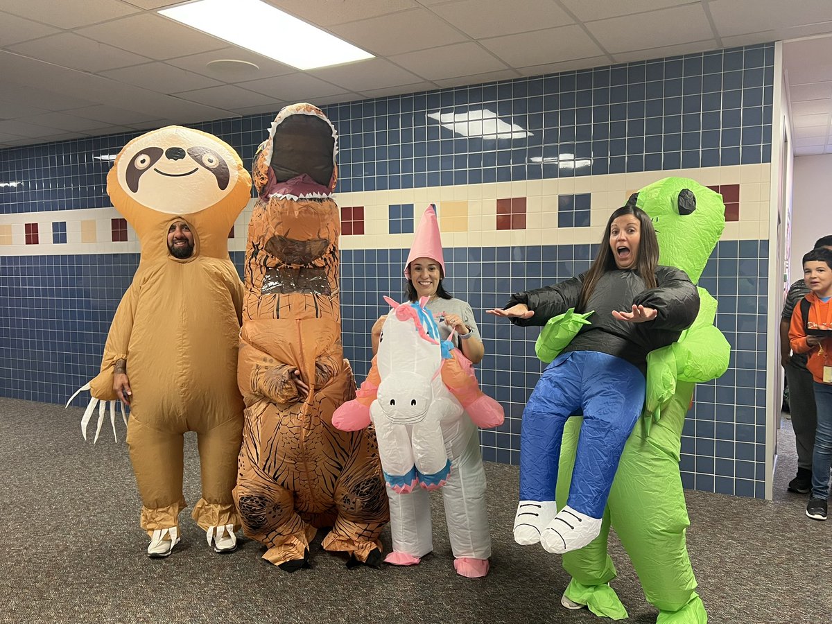 CPESFerguson's tweet photo. Day 5 - Dual Passage! Dual means 2 - dress like a twin! @MrsGuilloryCPES and I were so torn on outfits we decided we just needed a wardrobe change between classes. 😂
What a fun week! Our kids showed UP and showed OFF! @TISDCPES @TISD_ELAR https://t.co/Av95k9Zuij