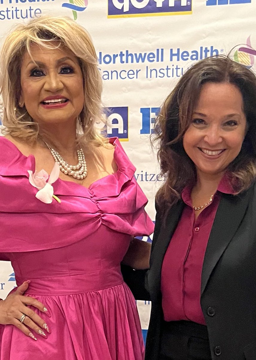 WandaSilvaTV's tweet photo. At the Annual Mujeres Destacadas luncheon- @eldiariony recognized the achievement of #Latinas in the tri-state area. 
A #woman alone has #power; collectively, we have an #impact. @univisionNY https://t.co/ZZjsNl4OIl