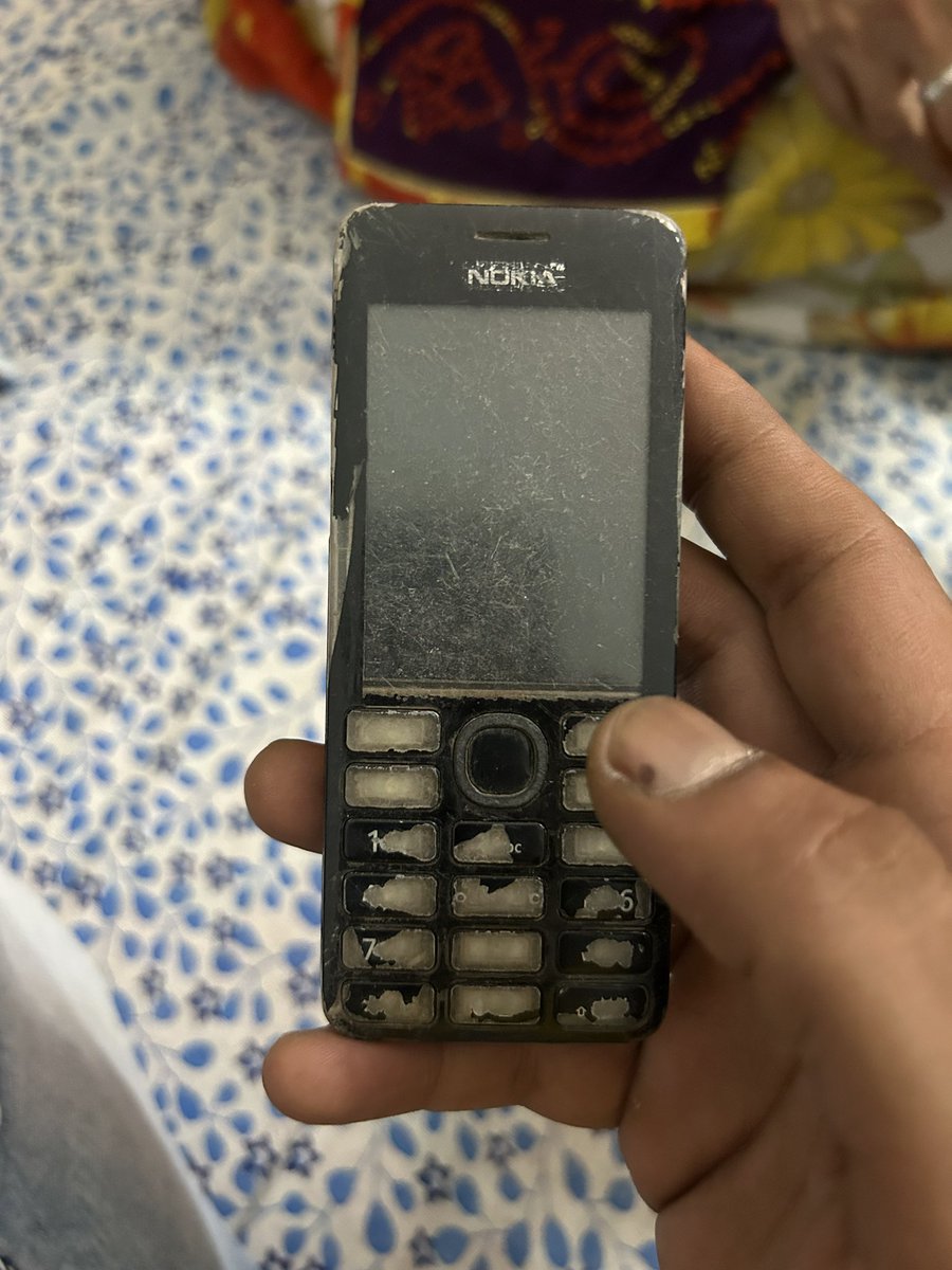 RjNikhil18's tweet photo. Qubewish Mobile Fraud 
Don’t Buy #qubewish #onlineshoppingfraud @ZeeNews @aajtak @TheKeralaPolice  
Website https://t.co/HrVmh3GGYR 

They are cheating with many people pleas take action against them https://t.co/lrZzRHrKcf
