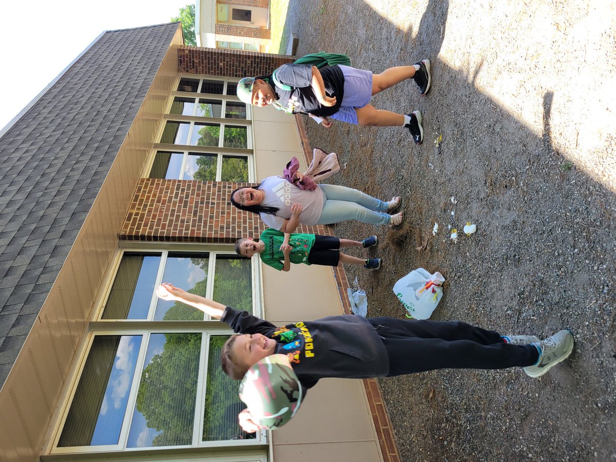 Emily Bryan tweet media