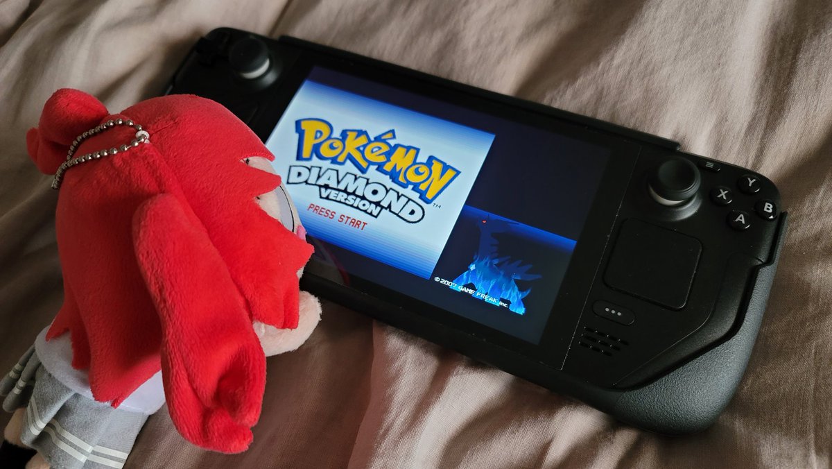 Diamond_98__'s tweet photo. Dia and Ruby's favorite Pokémon games 

#FunkyNesoFriday https://t.co/ibE86THx5X