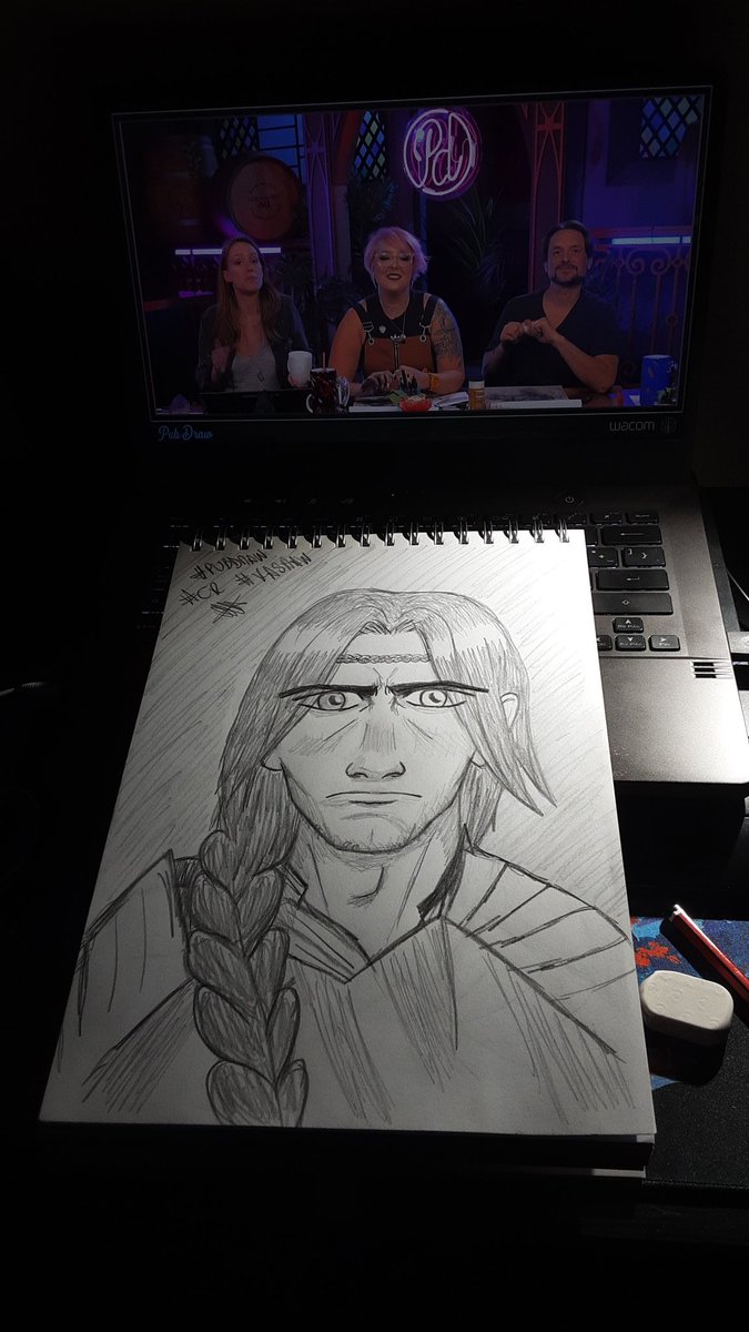 Dont have the charcoal mats, but it looked so beautiful that I will try it out! In the meantime, I did this #kashaw with my 6B pencil #pubdraw #criticalrolefanart #CriticalRole @babsdraws #willfriedle #soangry I remembered the different colored eyes!