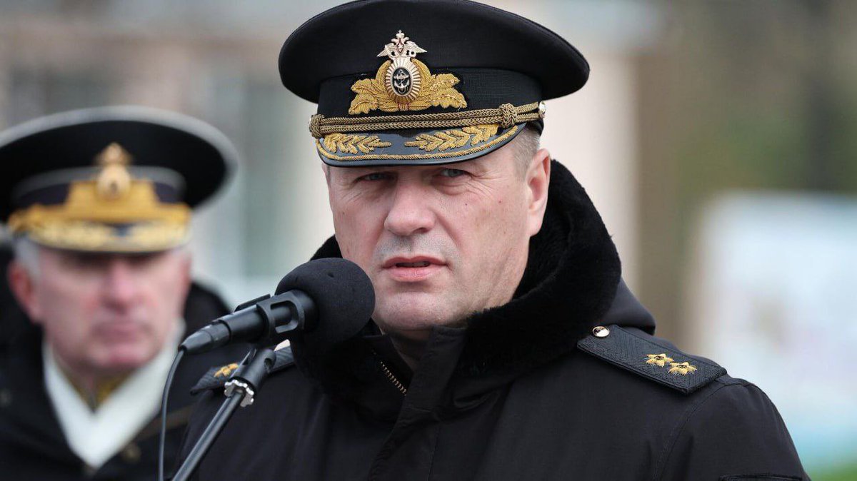 #TimeToMoveToRussia 🇷🇺ZOV #KylieLOVER on Twitter: "Cambios de personal ...