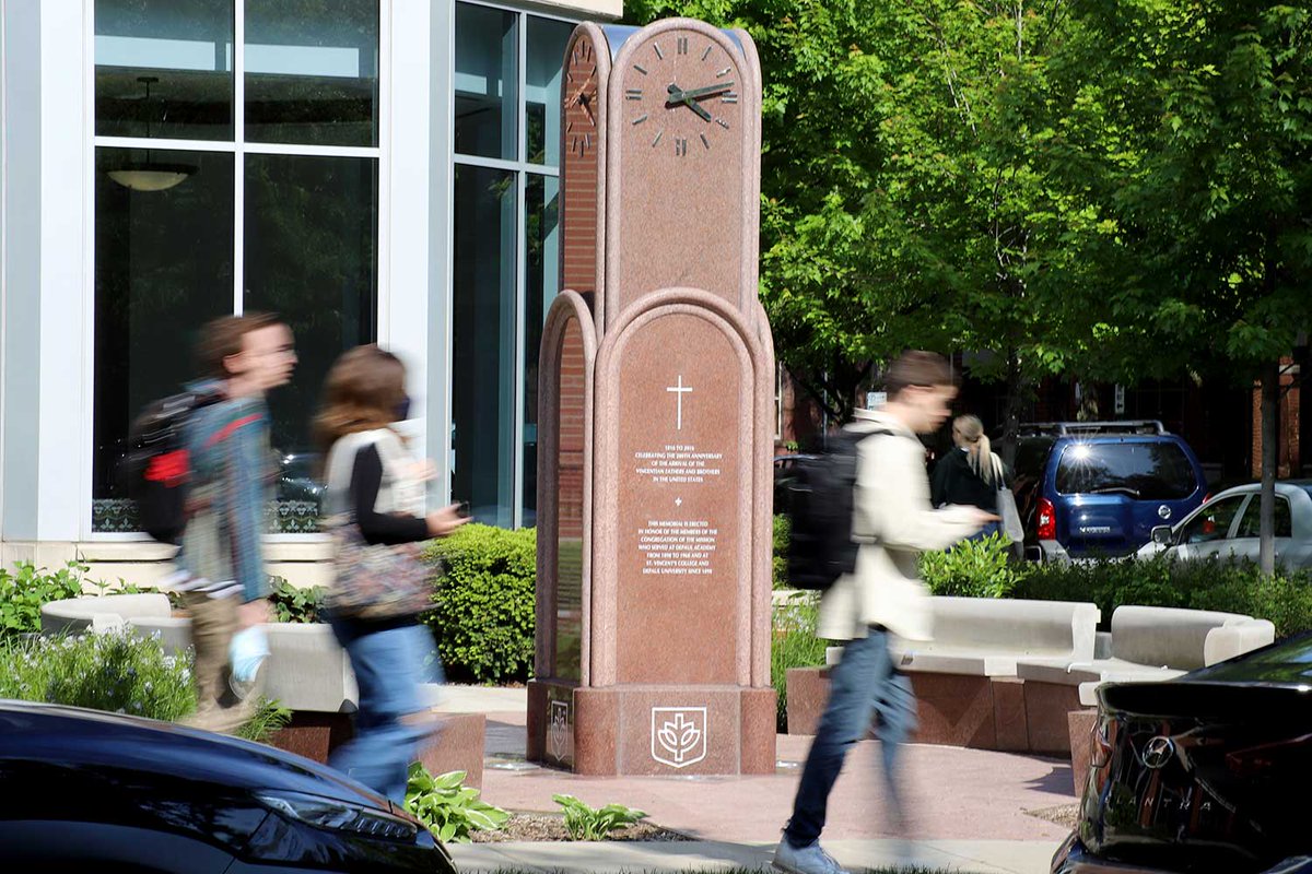 journo_cam's tweet photo. THREAD: I spent almost two years researching and reporting on DePaul’s forgotten history of discriminatory admissions practices and campus culture. For a full bibliography of my sources and what guided my reporting, read below.
https://t.co/m1eXvQsGQ0 https://t.co/I9RNoYpN7u
