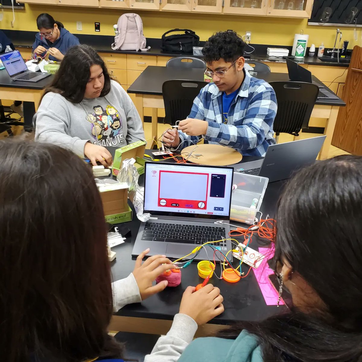 tstembpa's tweet photo. Our BPA members enjoyed the hands on learning held today at the Region One Student by Student Technology &amp; Leadership Conference 🎉🎉🎉 @PSJACTE https://t.co/VRnDqmJ1BO