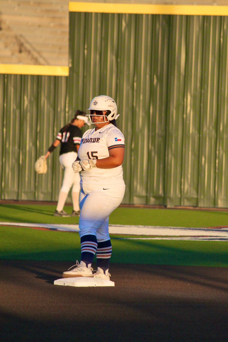 rhs_softball23's tweet photo. Congratulations to our Riverside Rangers Jackie Cervantes and Addy Rodriguez as they were both selected to first ever All-Star Softball game! 🥎 Our program &amp; surrounding community is beyond proud of you both! #GATA! 🙌🏽@Fchavezeptimes @YISDAthletics1  @EPFastpitch915 https://t.co/PnWypH1En9