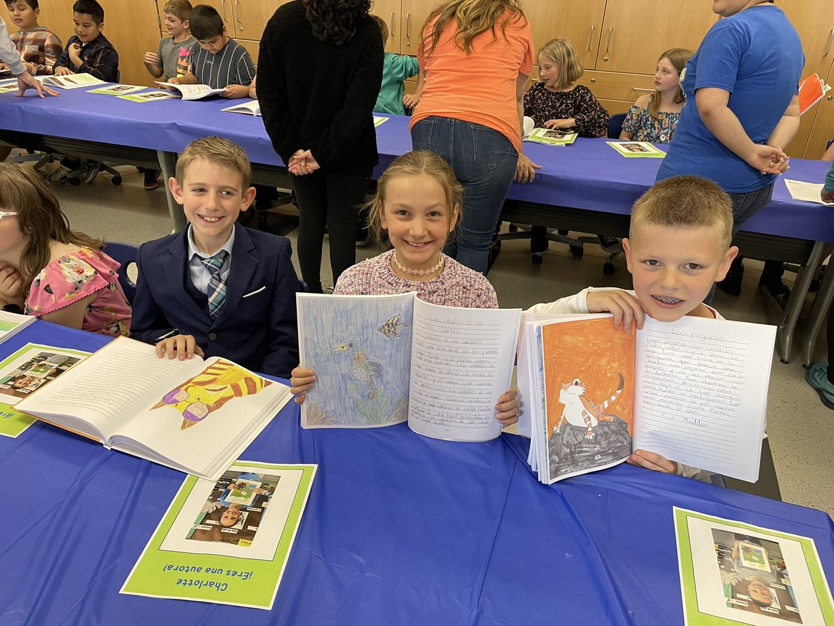 dahoffert's tweet photo. So impressed. Thank you @LeesburgBlazers for sharing your Dual Language Immersion writing projects! Incredible! #wcsmission https://t.co/IH9Sx8abUF