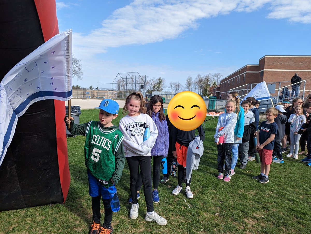 MT_Gr3's tweet photo. We had a great time at the Boosterthon fun run! #Juster3 #MTAreWe https://t.co/nU6JPBpjbu