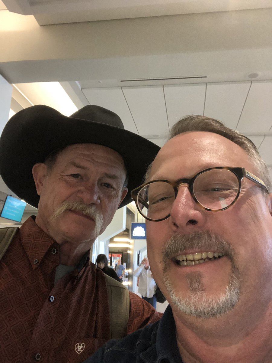 DaveSayker's tweet photo. @Kent_Rollins @DFWAirport @Beef Great to see you today at DFW, Kent! https://t.co/2CtDGk1Vaq