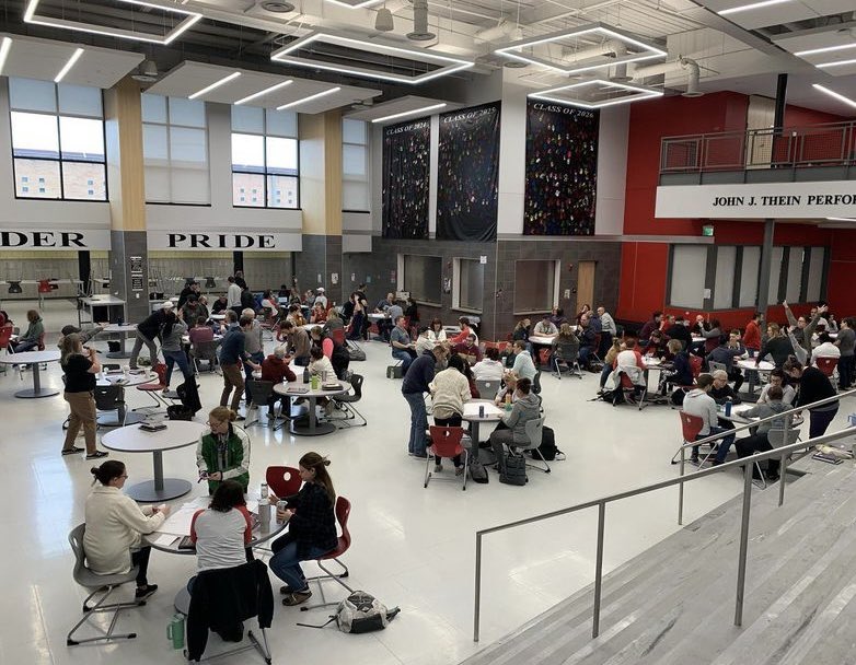naidagn's tweet photo. I am super grateful for todays professional development. It was an easy like Sunday morning kind of day. We finished reading and discussing Grading for Equity! There was joy, connection, discussion and we even had a meal provided to us by Portillos! https://t.co/Qgc6ktlsvu