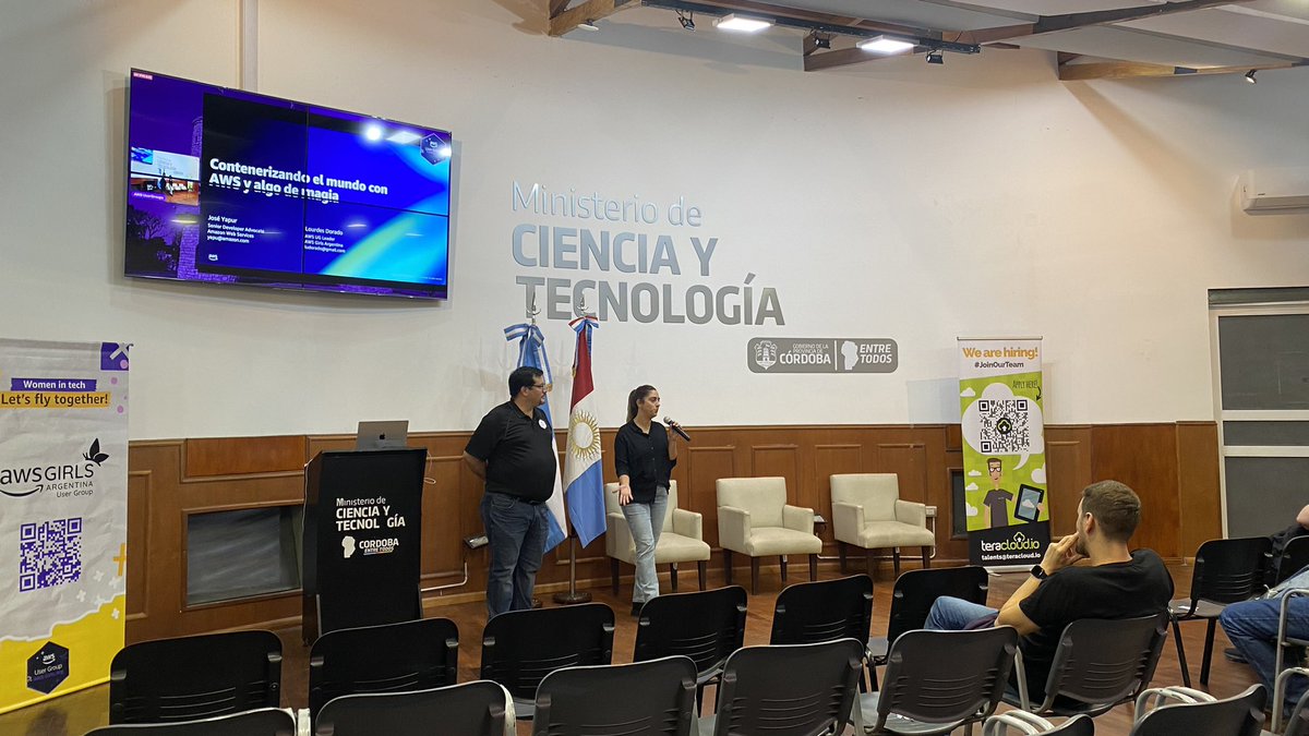 joseapeinado's tweet image. #AWSCommunity #AWSMeetUp Córdoba