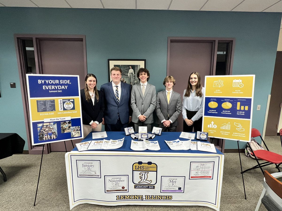 Mr_J_Aspel's tweet photo. Congratulations to Chicagoland Jr. Achievement’s Company of the Year! Our team’s hard work paid off today. Our club walked away with 3 Officers of the Year &amp; 1 runner up honors, oh and Company of the Year! #WeAreLemont
@JAChicago @Clubs_LHS @LHS210principal 
@LHS_Publishing https://t.co/tghtINWyxx