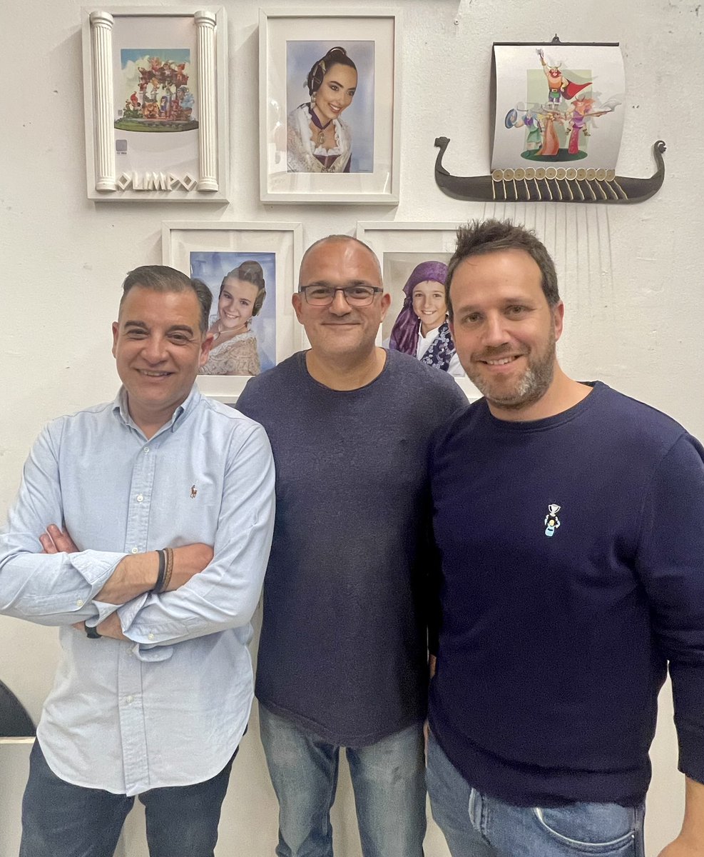FallaFelixPiz's tweet photo. En junta general celebrada el 21 de abril en nuestro casal, se ha llevado a cabo la elección de la presidencia del ejercicio 23-24, resultando elegidos por mayoría entre los votos de los faller@s presentes: Alfredo Forriols, Juan Antonio Macarro y Jorge Castaño. ¡Enhorabuena! https://t.co/5oAh8a50y8