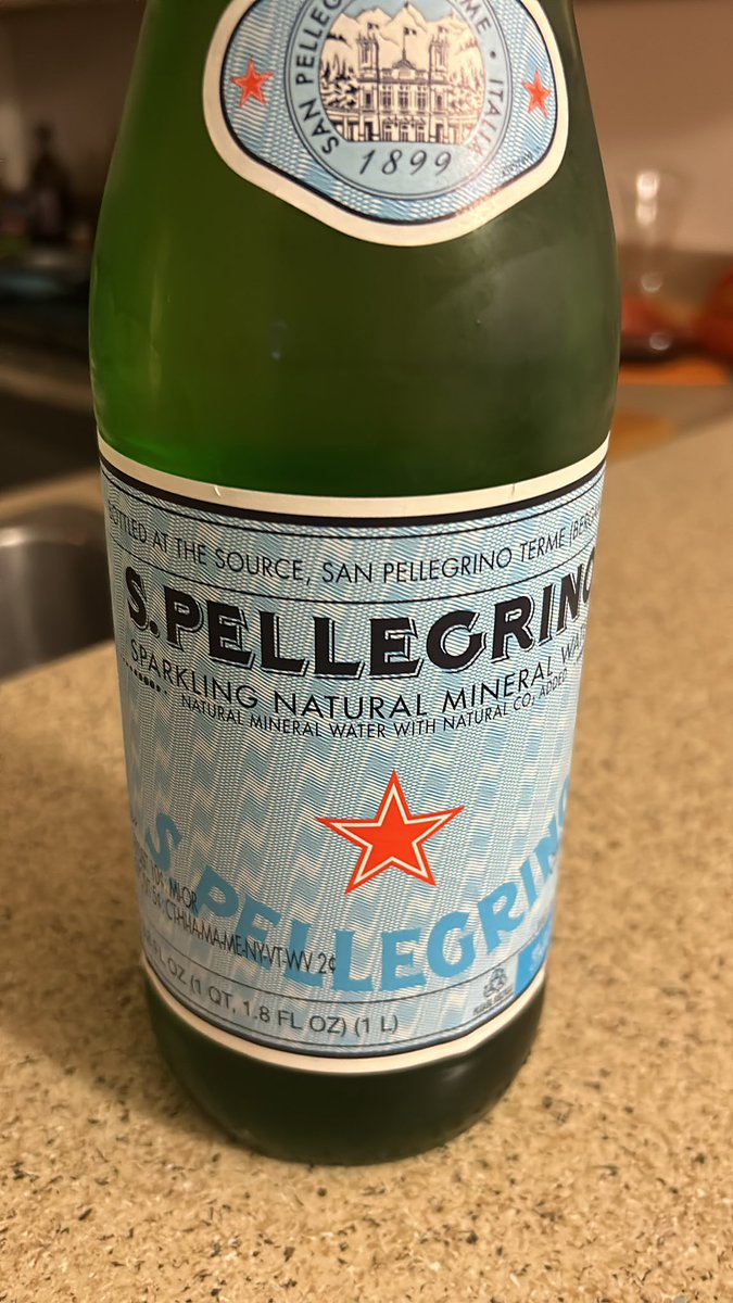 tarheelpete's tweet image. Championships are won on pellegrino and fine wine #maythebestmanewin #upperdecky