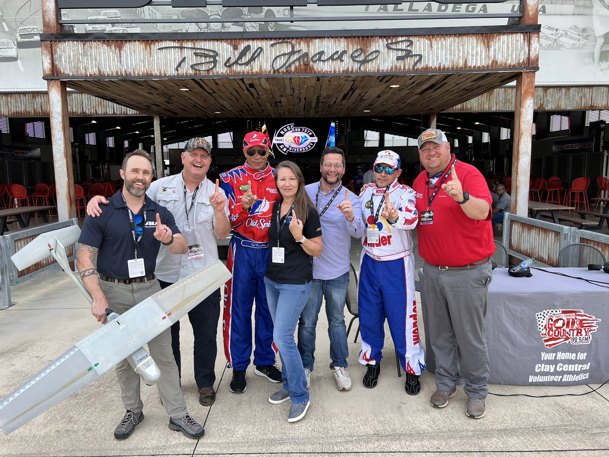 Many thanks to
Coach &amp; Friends/3-Point Stance talking with STEMWERX this morning!
Always fun to start with @GodsCountry9091 team Live from Talladega Superspeedway
<a href="/TALLADEGA/">Talladega Superspeedway</a>
#GEICO500
<a href="/rustytaylor23/">Rusty Taylor</a>
<a href="/CoachHerron94/">Coach Kris Herron</a>
<a href="/randolphleader/">The Randolph Leader</a>
<a href="/aerovironment/">AV</a> 
🙏👊👊#STEM #NASCAR75